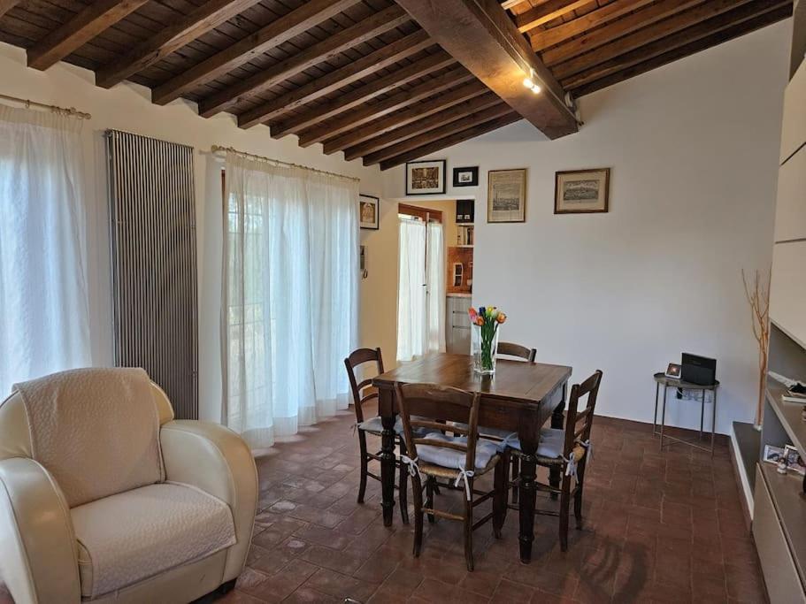 Апартаменты Casina Rossa Таварнуцце Экстерьер фото